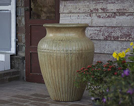 Vases & Urns